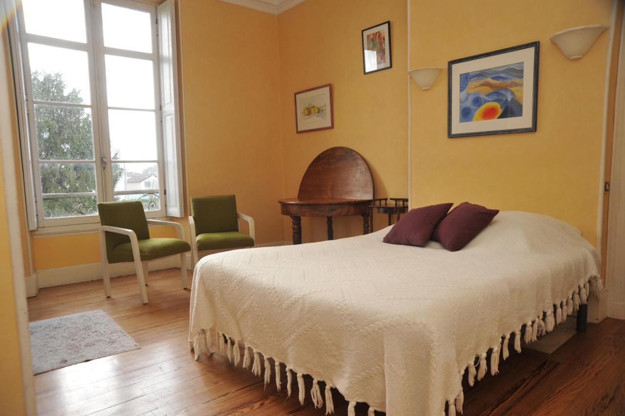 Chambres & Studios Chateau Saint Vincent Bazas Esterno foto