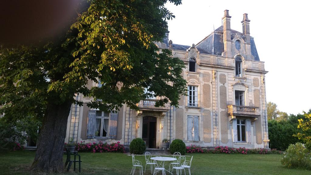 Chambres & Studios Chateau Saint Vincent Bazas Esterno foto