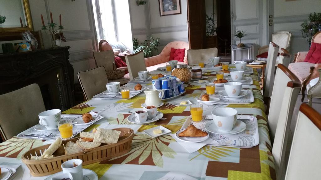Chambres & Studios Chateau Saint Vincent Bazas Esterno foto