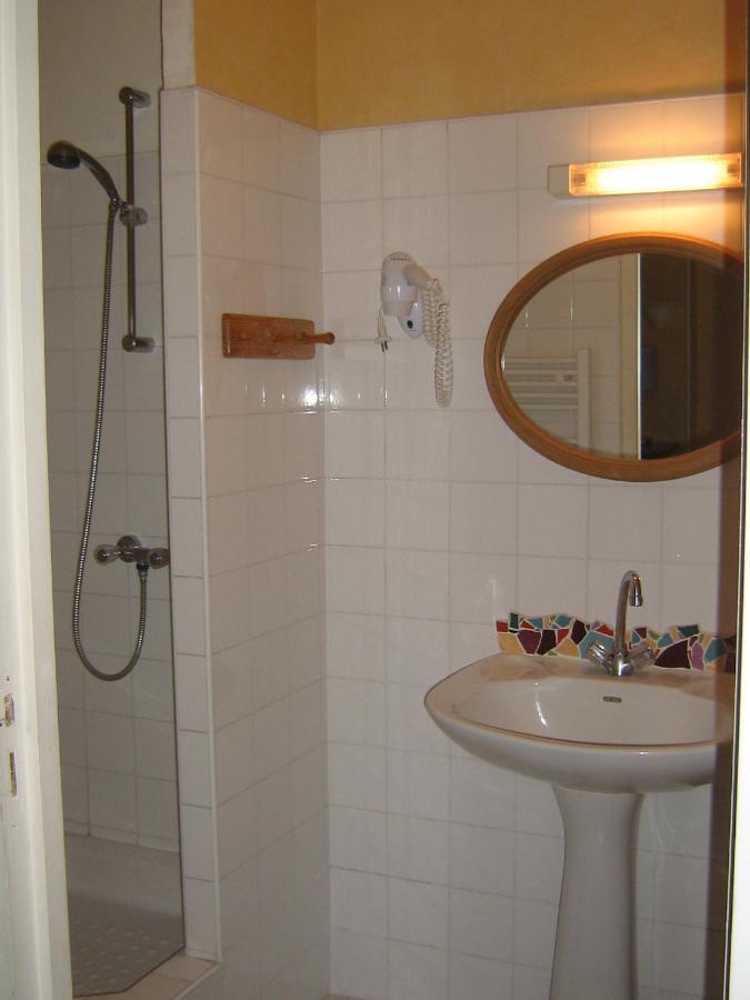 Chambres & Studios Chateau Saint Vincent Bazas Camera foto